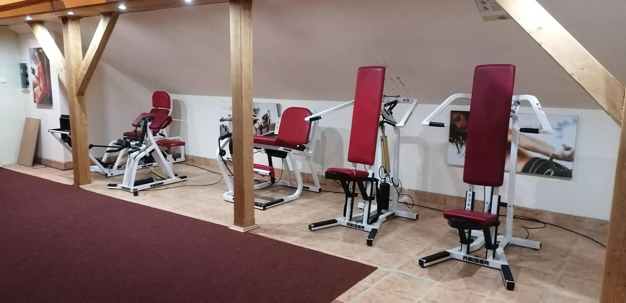 Castle Wellness Resort Sosto Nyíregyháza Exteriör bild